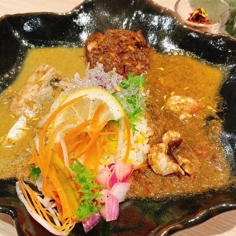 2種あいがけ(バガワーン・カレー （BAGAWAAN CURRY）)
