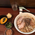 汁なし　並(ラーメン荘 地球規模で考えろ 未来へ )