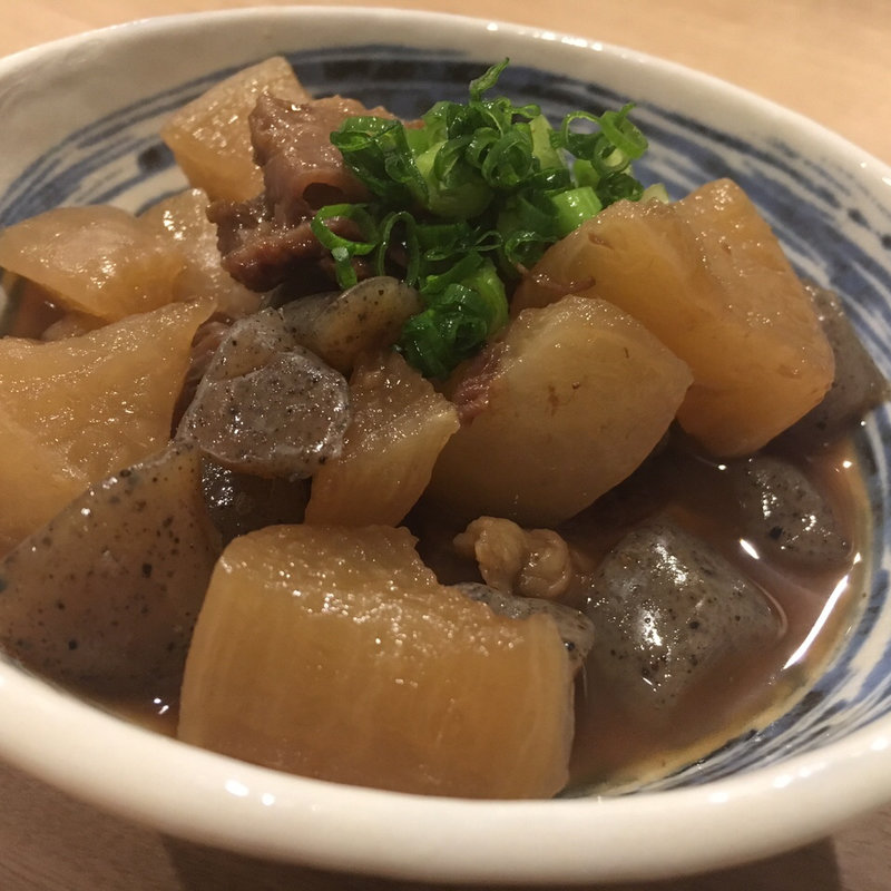 とろける牛すじ(煮込み酒屋 Σ)