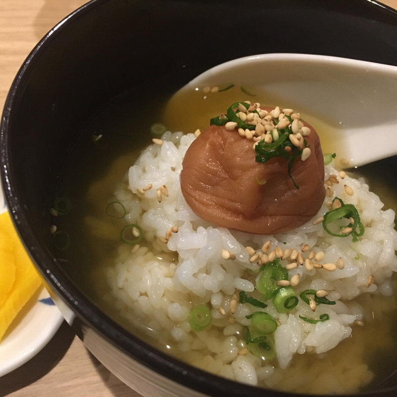 お茶漬け（梅）(煮込み酒屋 Σ)