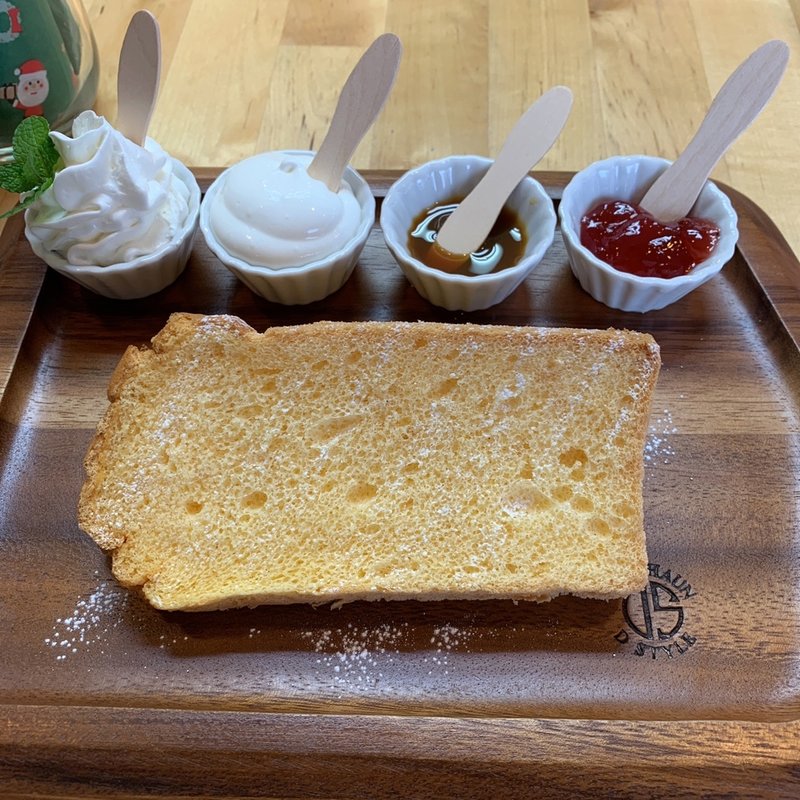 シフォンケーキ(Cafe Choco Tea（カフェ・チョコティー）)