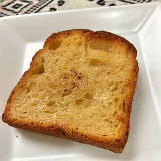 はちみつバタートースト(根津のパン)