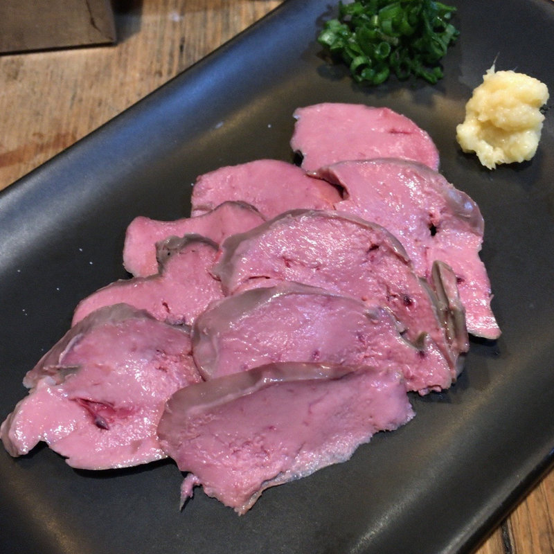 白レバーたたき(ボカン亭)