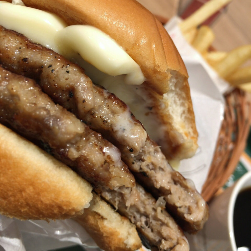 ダブルとびきりチーズサンド(モスバーガー京王リトナード永山店)