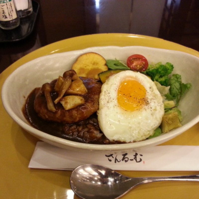 (さんるーむ 大阪NAMBAなんなん店)