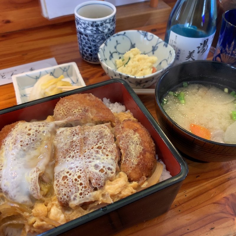 カツ丼定食(とん香 （とんか）)