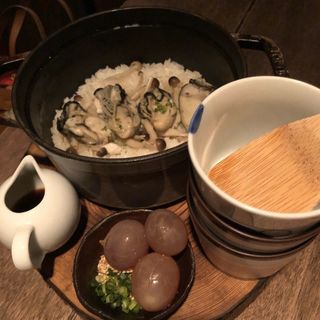 牡蠣ご飯(炭火焼鳥コクレ （Sumibiyakitori Coquelet）)