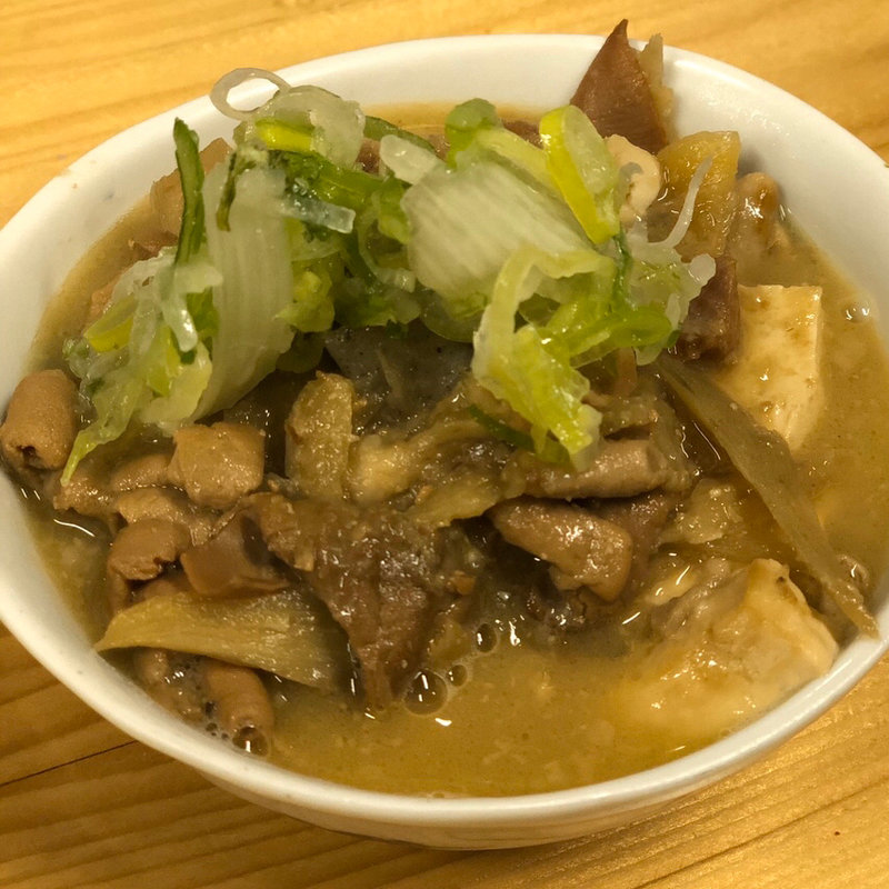 煮込み(白)(大衆酒場BEETLE田町店)