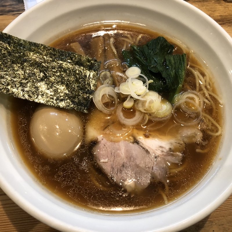 こくうましょうゆらーめん　味玉入り(らーめんHANABI)