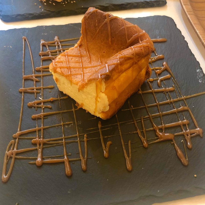 チーズケーキ(SUZU CAFE 神南)
