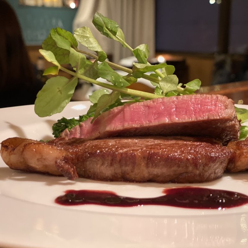 もりかわ和牛ヒレ肉　50G〜(CHEESE traveler 新宿三丁目)