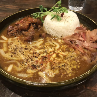 ジパング焼きチーズカレー(ジパングカリーカフェ 和風カレー ヒゲ ボウズ)