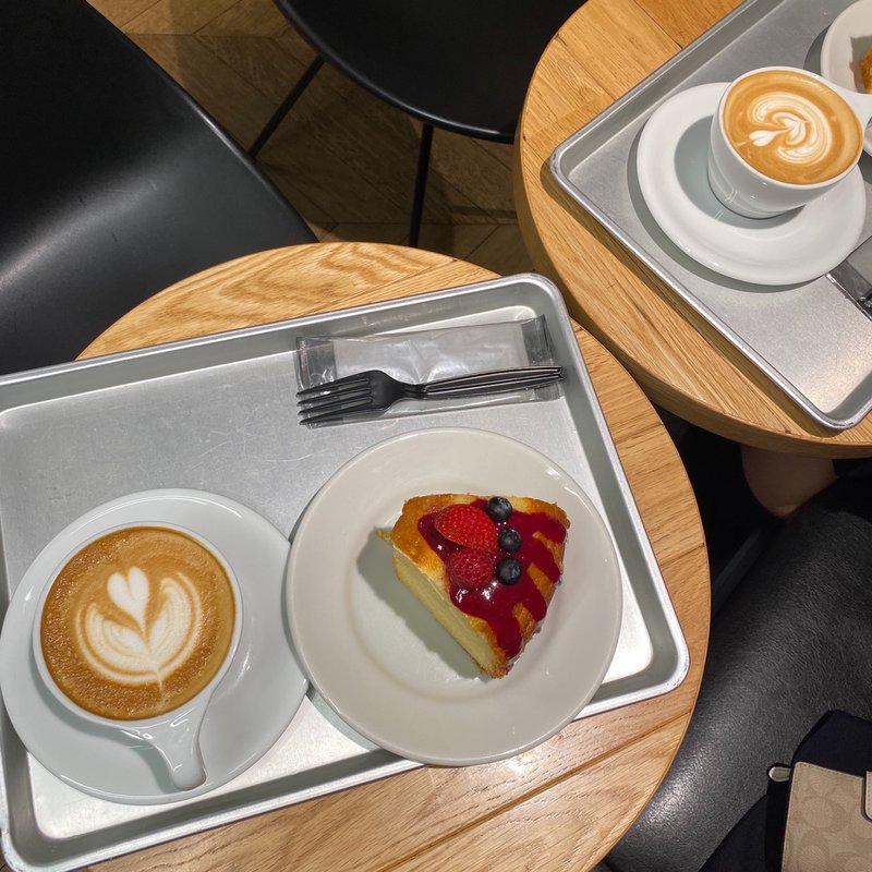 ベリーズバイト(Roasted COFFEE LABORATORY エソラ池袋店)