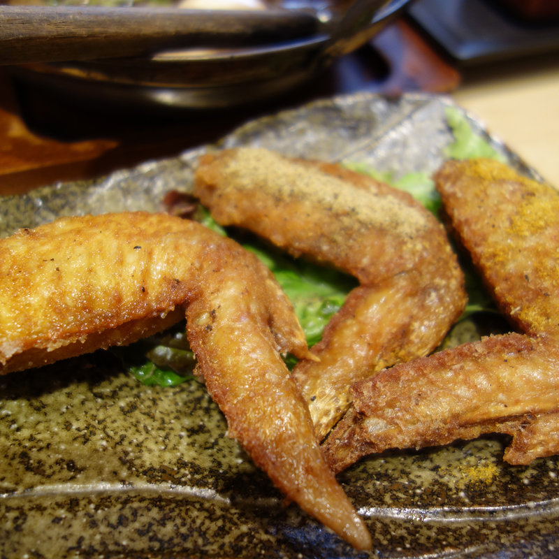 やみつき手羽先三種盛り(博多くろがね(黒鉄) 本店)