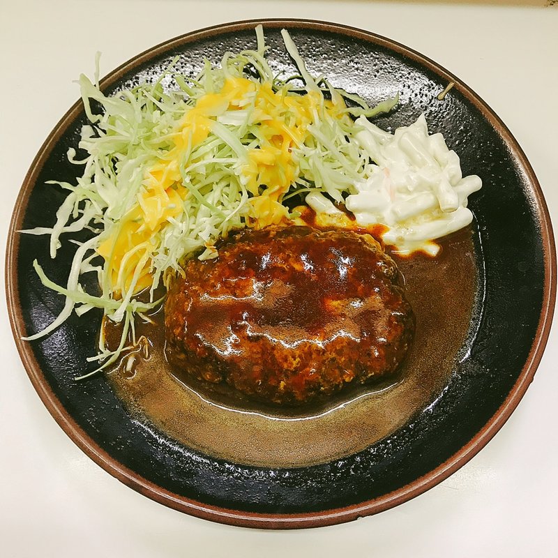 ハンバーグ定食(食事処 鳥はる)