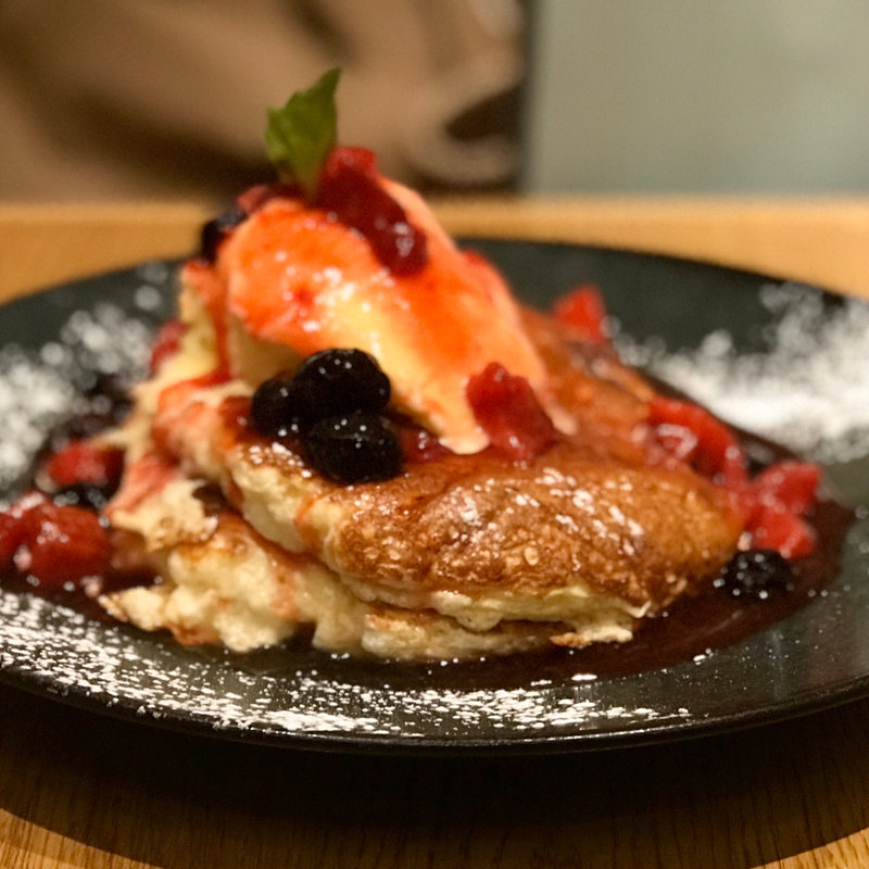 フレッシュベリーパンケーキ(ラテグラフィック自由が丘店)