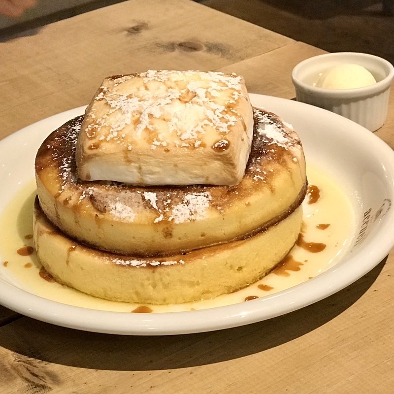 焼きマシュマロパンケーキ(アクイーユ 横浜店)