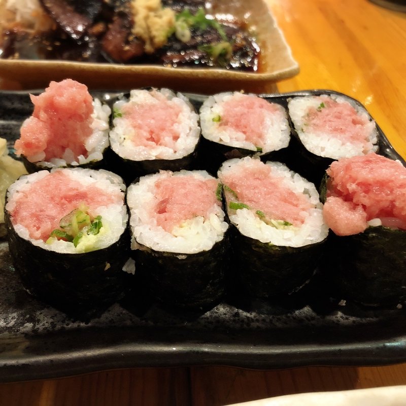 ネギトロ巻き(まぐろや 梅田芝田店)