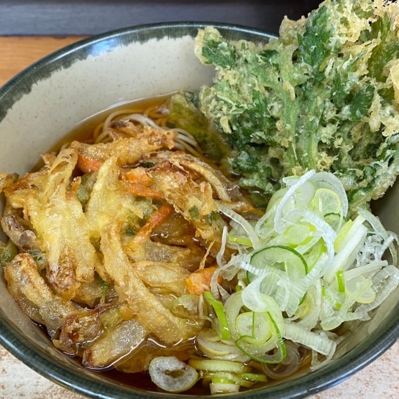 かき揚げそば(どん八 生麦店)