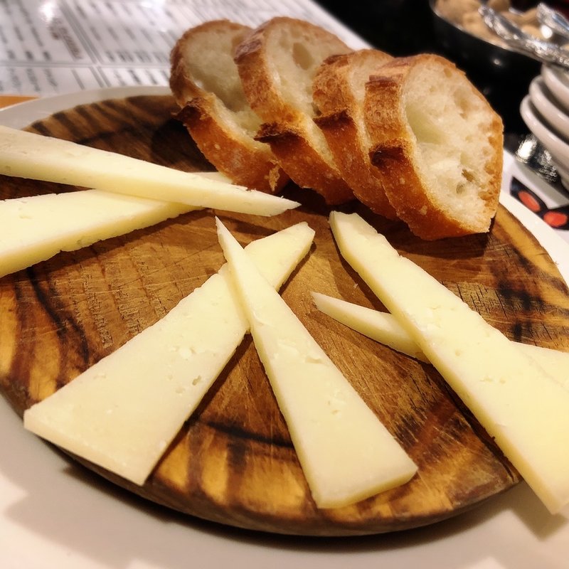 ケソマンチェゴ(エル・ポニエンテ・ゴソ)