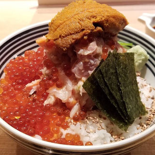 ぜいたく丼 松(つじ半 日本橋本店)