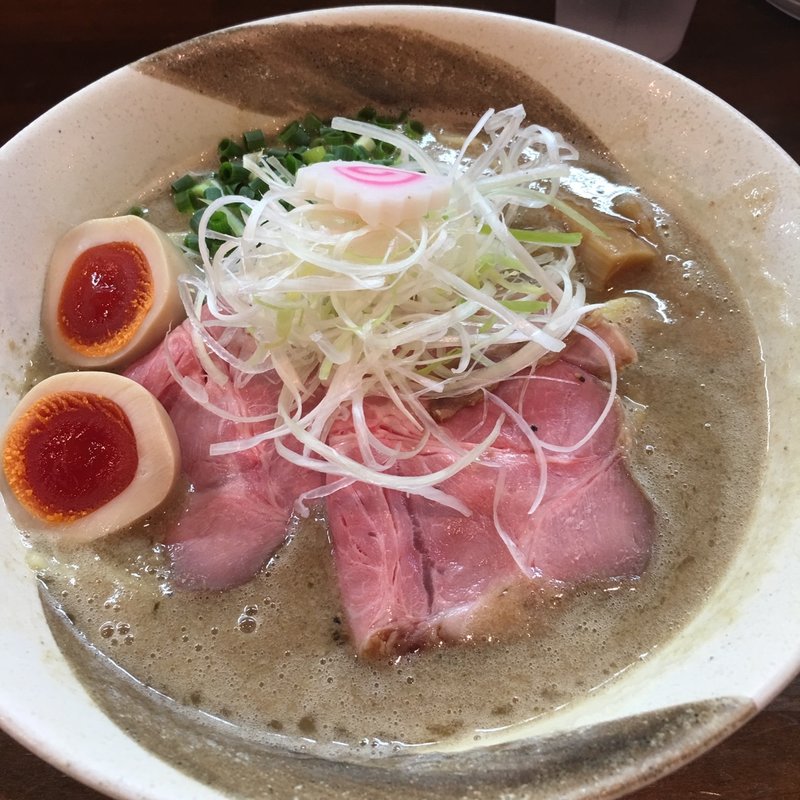 味玉塩ポタチキそば(麺でつながる縁 大阪縁乃助商店)