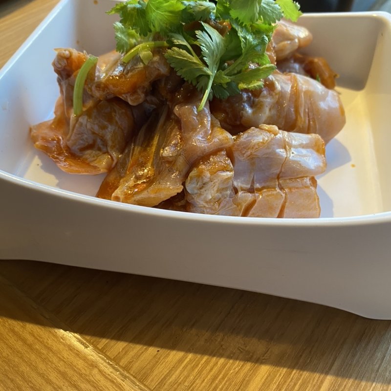 牛カエル(真巴石‐シンバセイ‐ 薬膳火鍋 しゃぶしゃぶ 渋谷店)