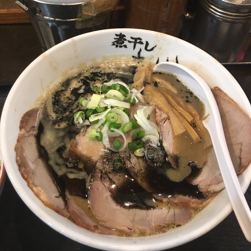 煮干しらーめん(煮干しラーメン青樹)