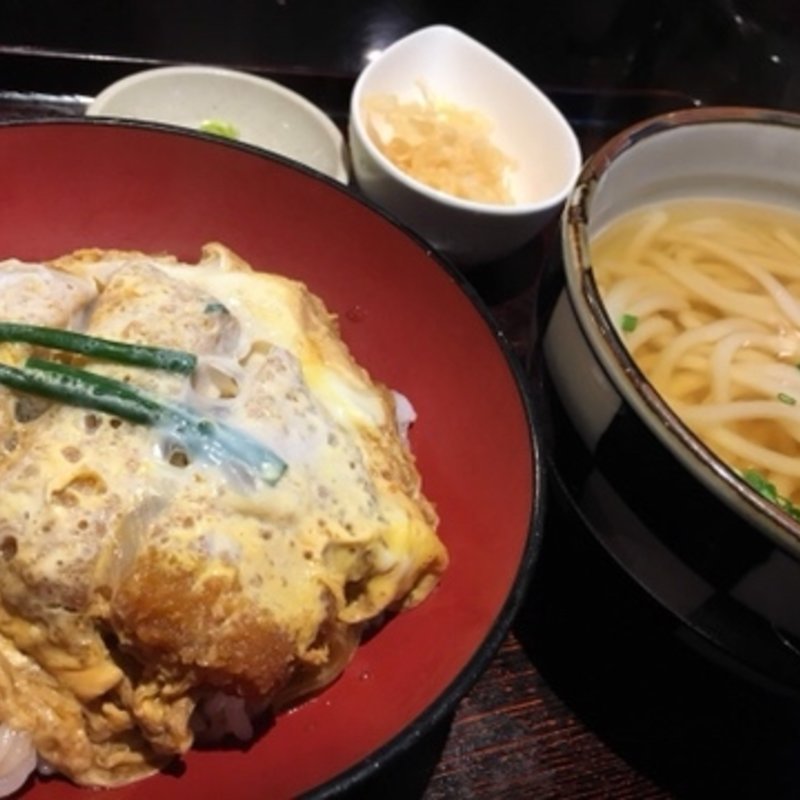 カツ丼うどん付き(大助うどん【全品手造りの店】)