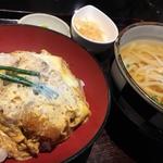 カツ丼うどん付き