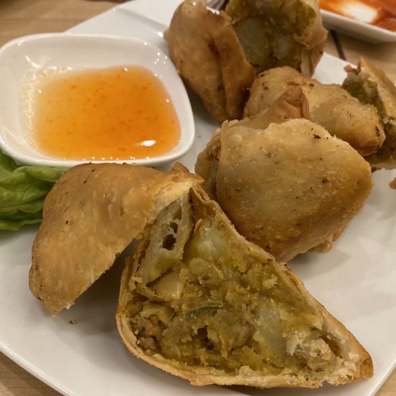 サモサ(中華レストラン みつい)