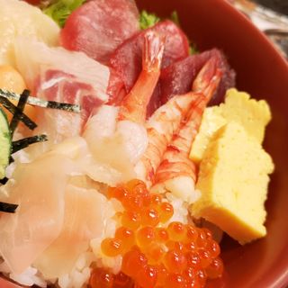 海鮮丼(さかうえ健ちゃん)