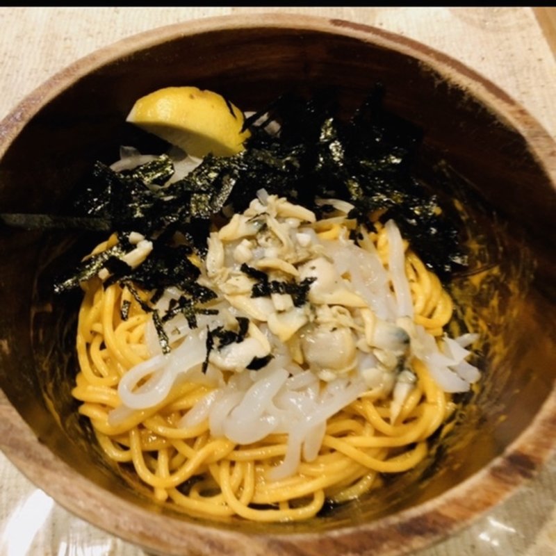 ウニとアサリのスパゲッティ(イカトッピング)(モーゼ)