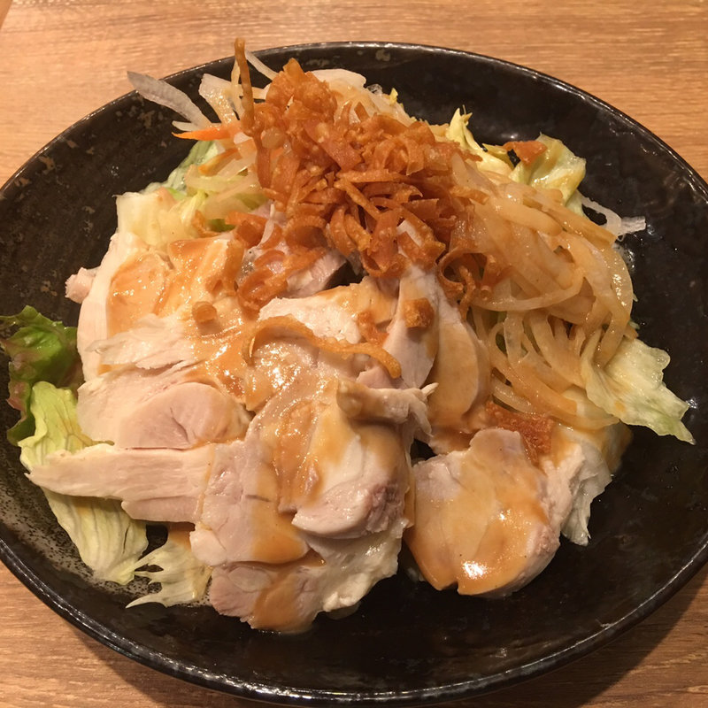 蒸し鶏のサラダ(ダンダダン酒場　国分町店)