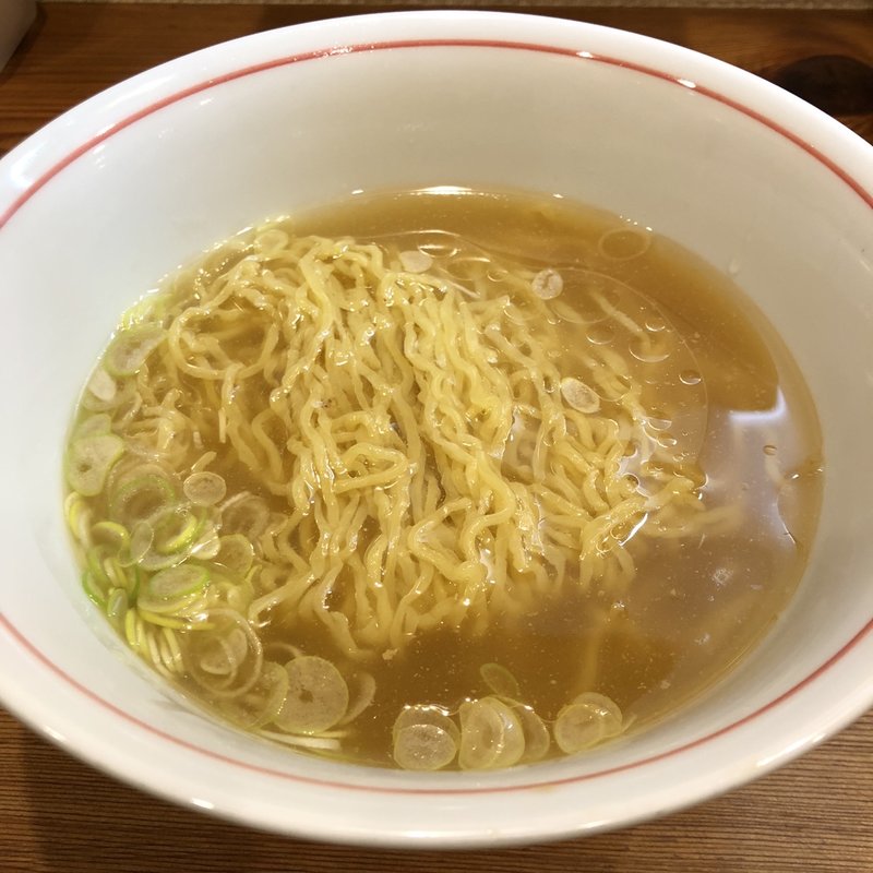 喜多方らーめん(別邸三く 豚骨らーめん真真（マシーン）)