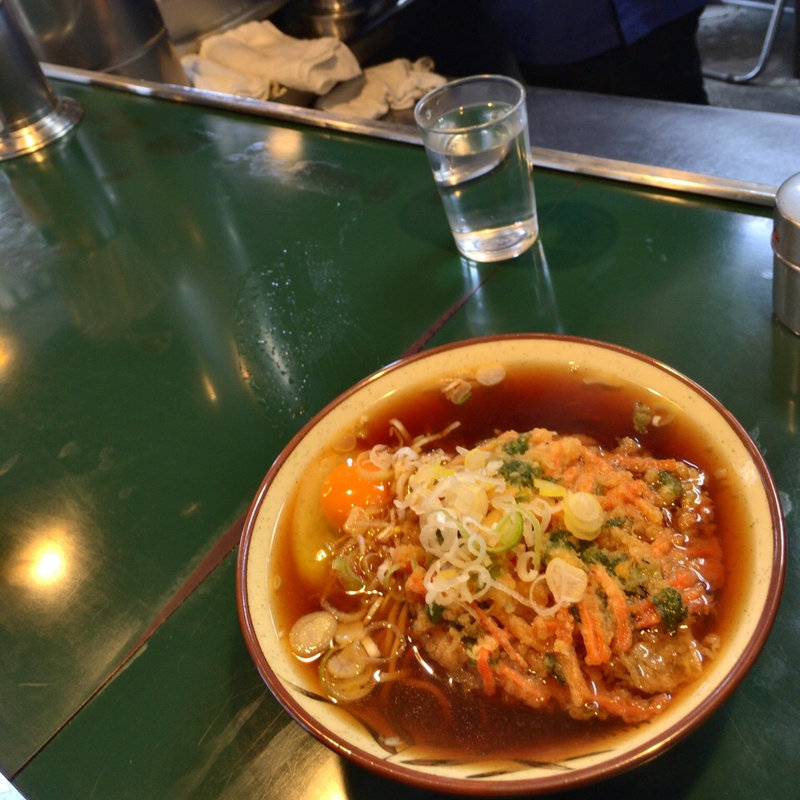 天玉そば(立ち食いそばうどん さかうえ)