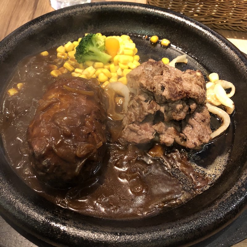 ハンバーグ&カットステーキ(Steak &Hamburg SOH)