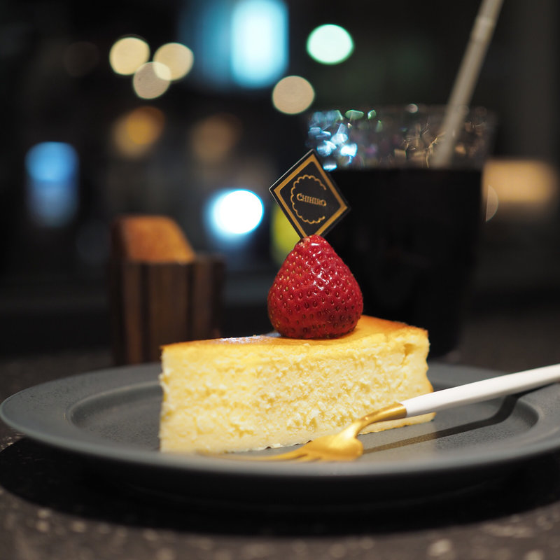 本日のチーズケーキ(ドリンク、焼きたてフィナンシェ付)(ちひろ菓子店)