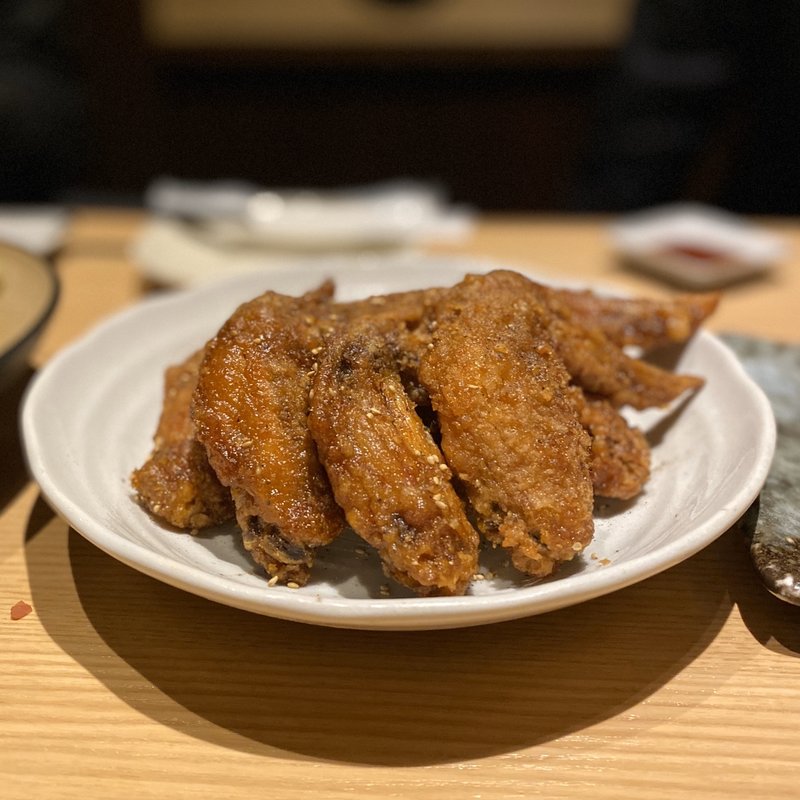 秘伝！手羽先唐揚げ(名古屋コーチンと本格焼き鳥 鳥料理 鳥心 名駅太閤口店)
