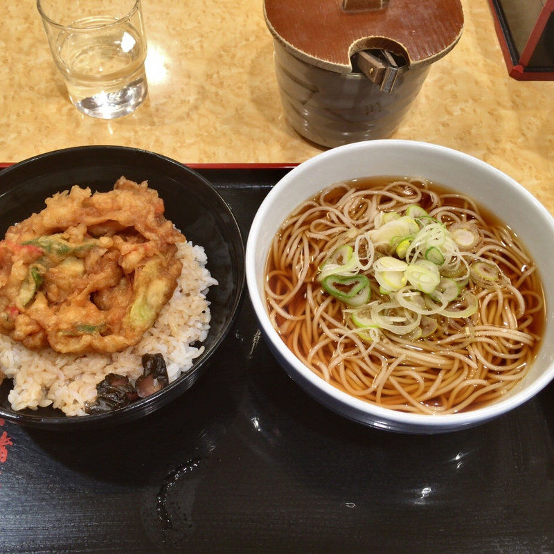 かき揚げ丼セット(小諸そば ニコライ坂店 )