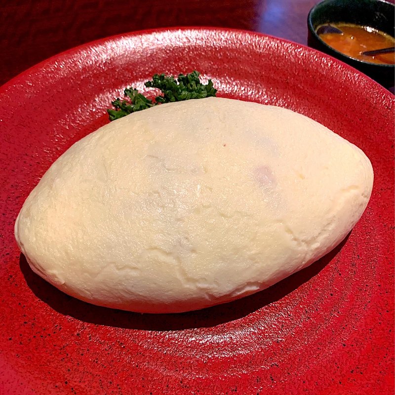 白オムライス(にっぽんの洋食 赤坂津つ井)