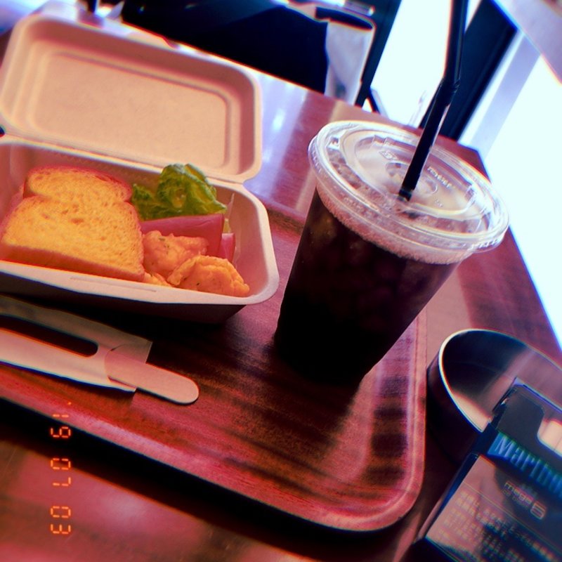 (COFFEE STAND 36℃)