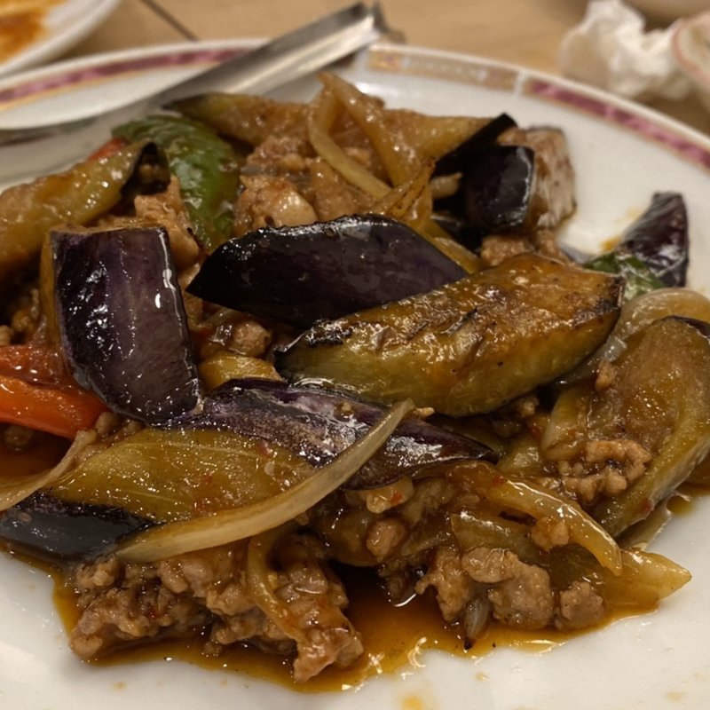 茄子と豚ひき肉のピリ辛炒め(中華レストラン みつい)
