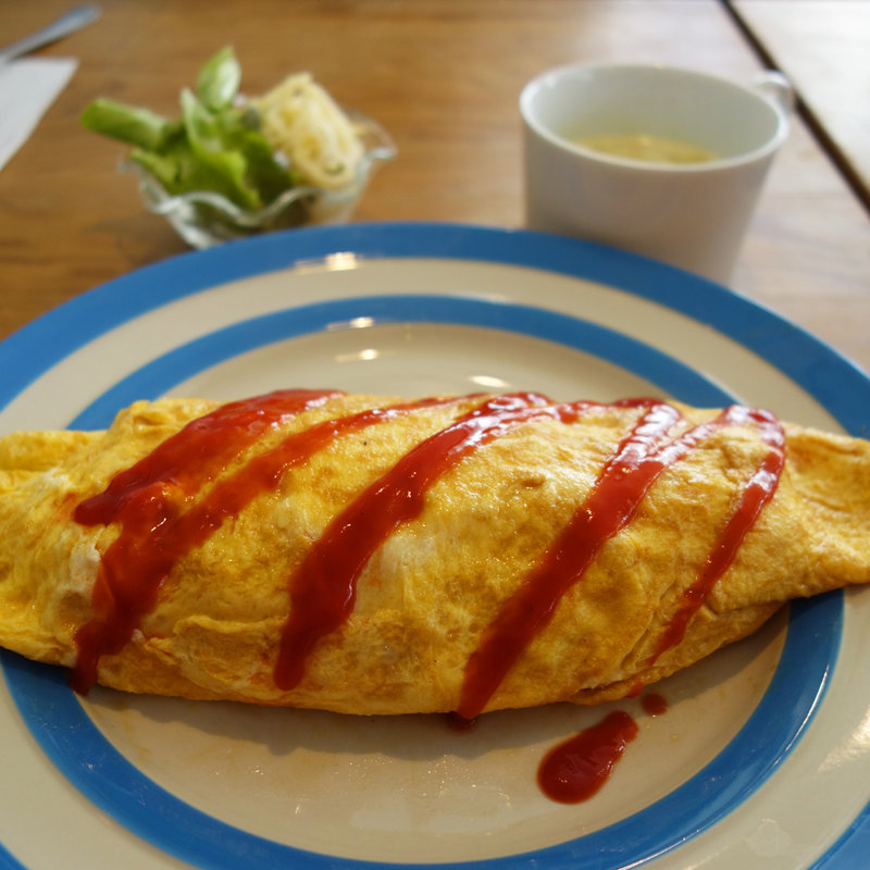 オムライスセット(ハンバーガーとワインの店ジャンコ)