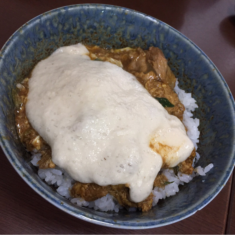 しし肉とろろ丼(大手食堂)