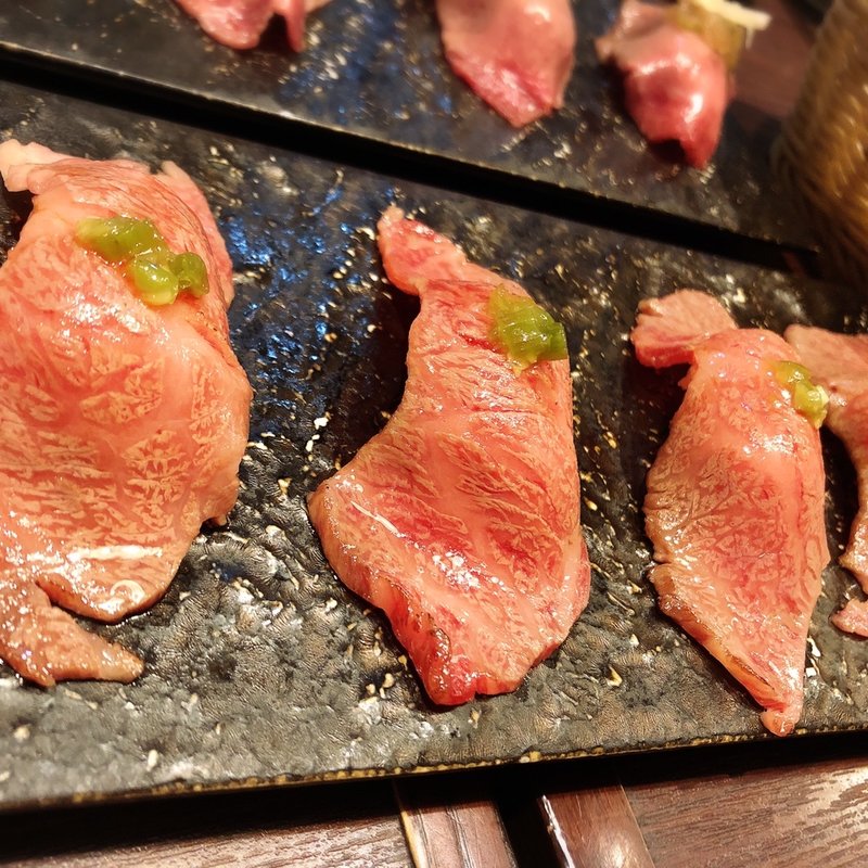 肉寿司(タジマヤ Whityうめだ店 （TAJIMAYA）)