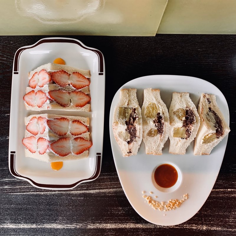 イチゴサンド(adito)