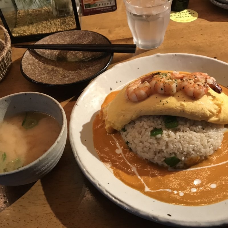 エビピラフオムライス(セルポワ)