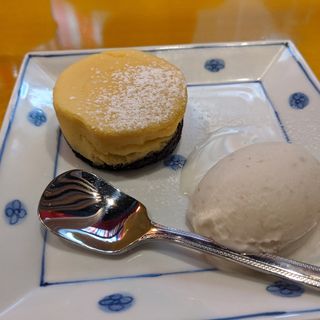 バナナのバスク風チーズケーキ(丹沢大山五右衛門 東武百貨店池袋店)