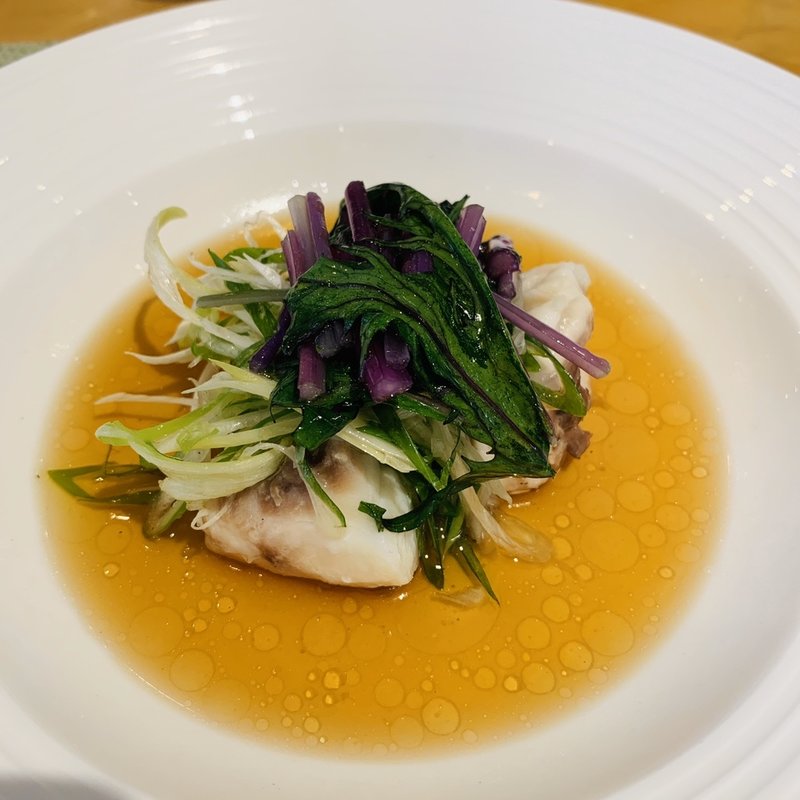 鮮魚の蒸し物(中華銘菜 火龍園 （ファンロンユェン）)